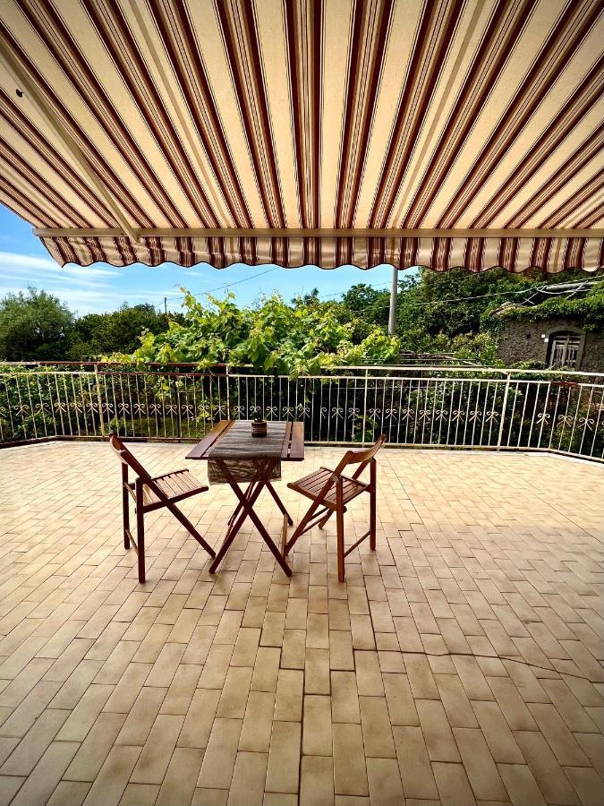 Casa Vacanze "Sautufao" Santa Venerina Eksteriør billede