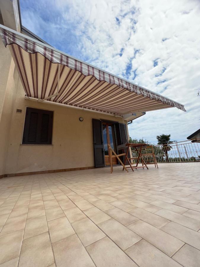 Casa Vacanze "Sautufao" Santa Venerina Eksteriør billede