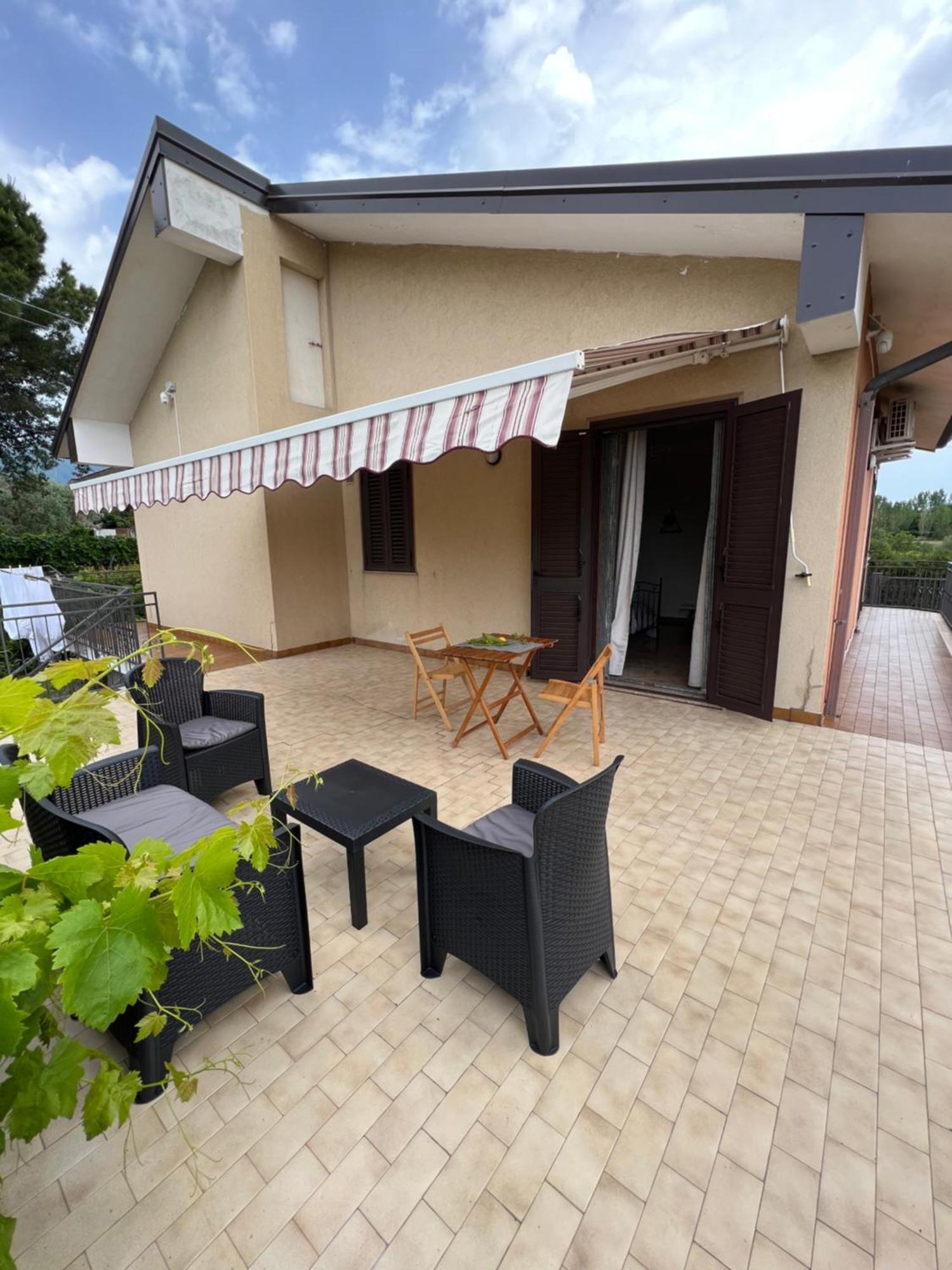Casa Vacanze "Sautufao" Santa Venerina Eksteriør billede